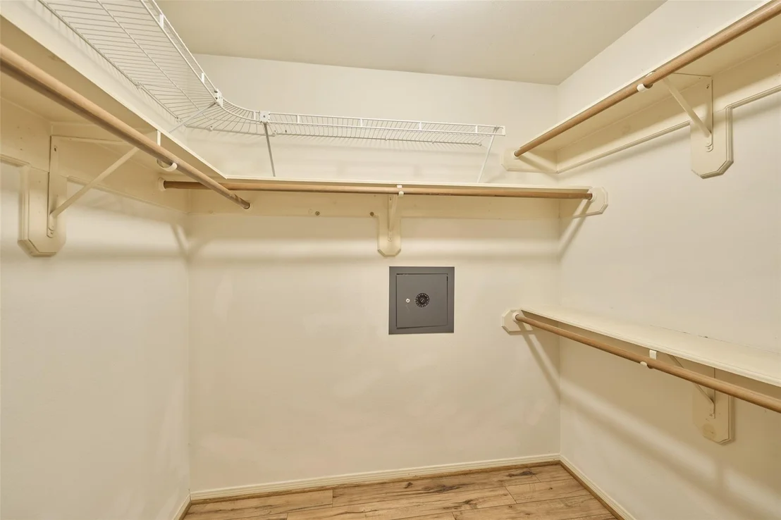 Photo of 17518 Hamilwood Drive
