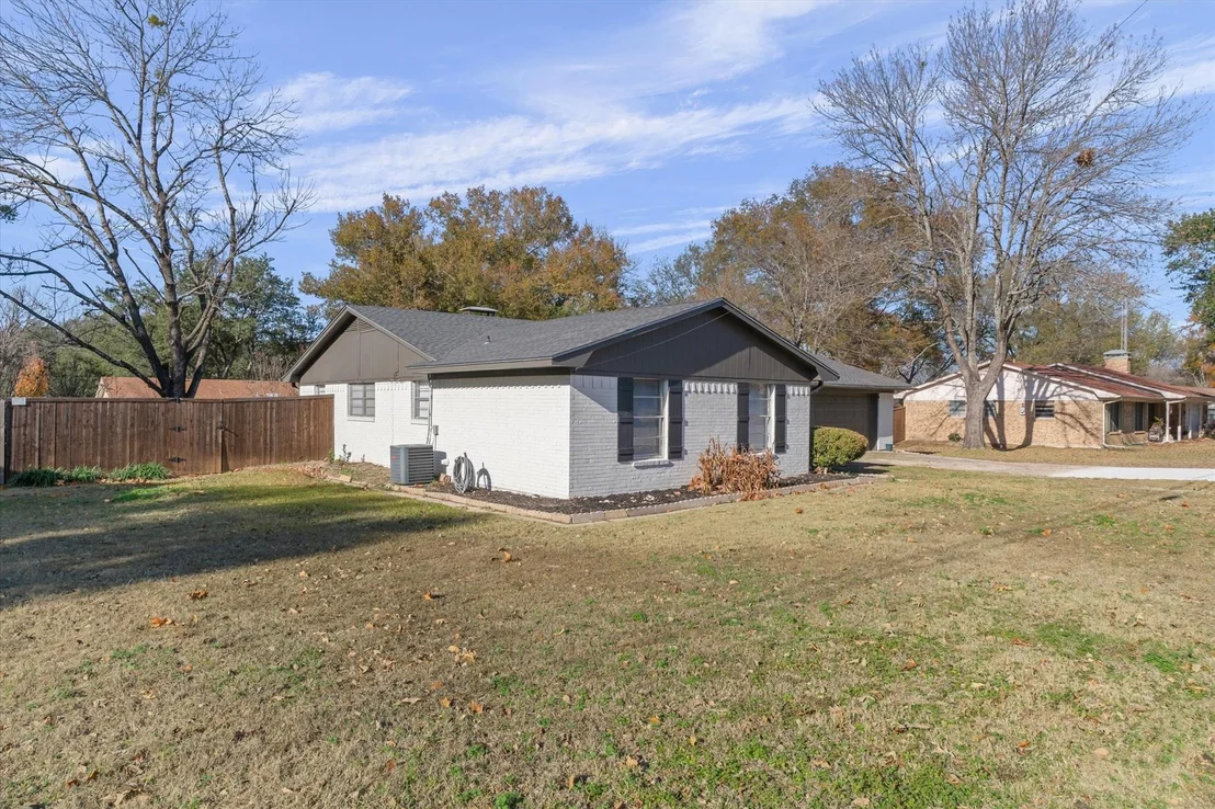 Photo of 1775 Cypress Lane
