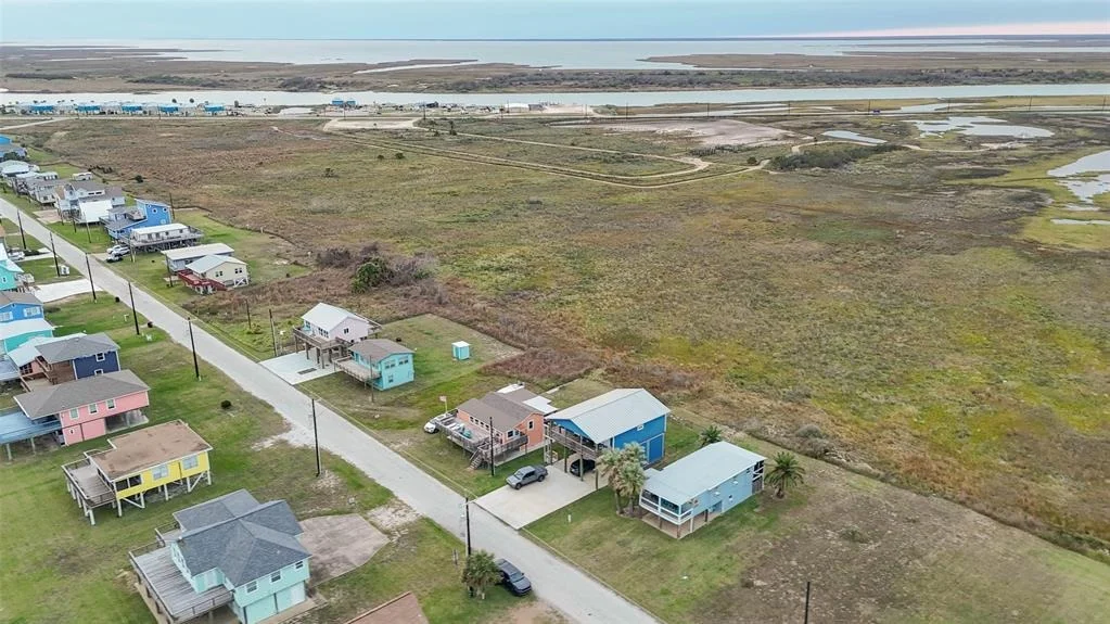Photo of 385 Beachfront Drive