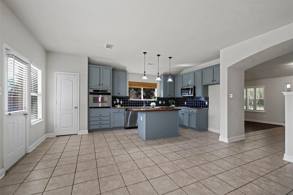 Photo of 2123 Enchanted Park Lane