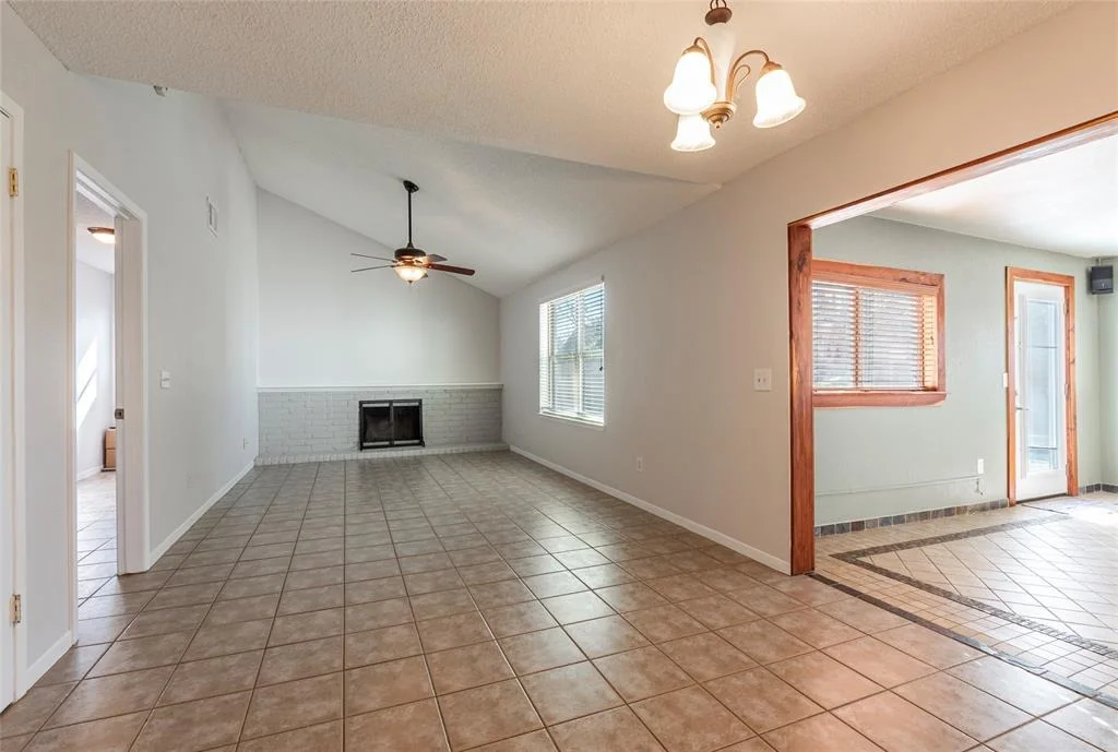 Photo of 2302 Parkview Drive