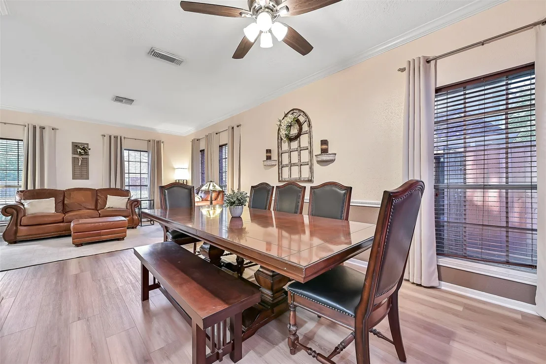 Photo of 14219 Oak Chase Drive
