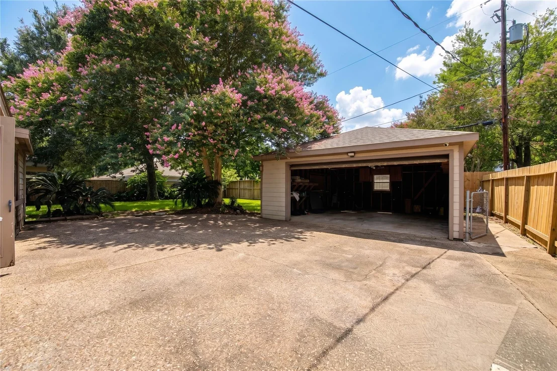 Photo of 2117 Willow Wisp Drive