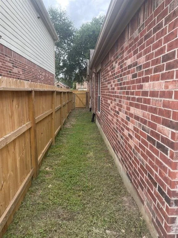 Photo of 2811 Darby Brook Drive