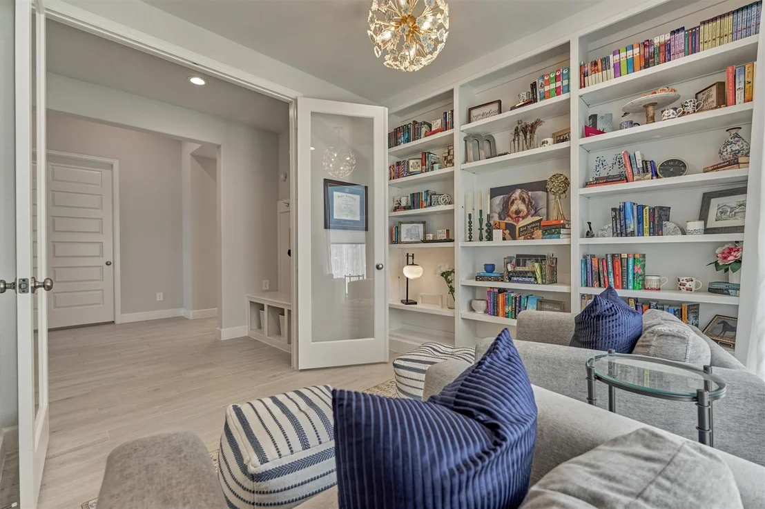Photo of 636 Sand Branch Drive