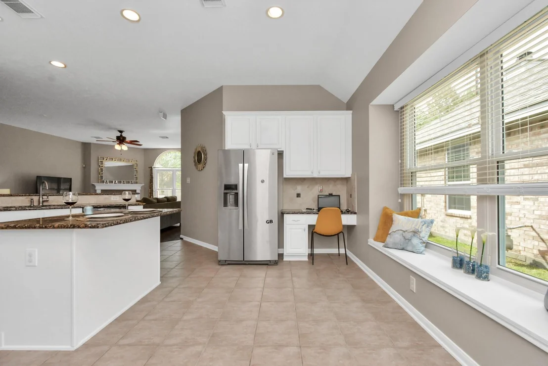 Photo of 23939 River Place Drive