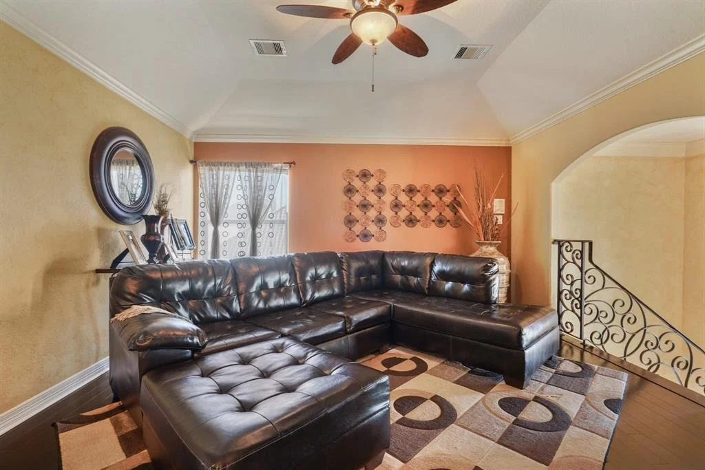 Photo of 16110 Rodale Drive