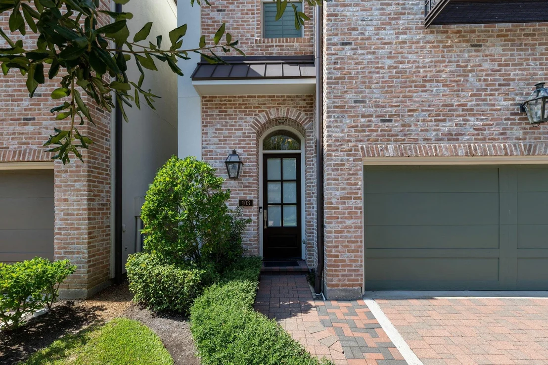 Photo of 103 Gateway Park Place