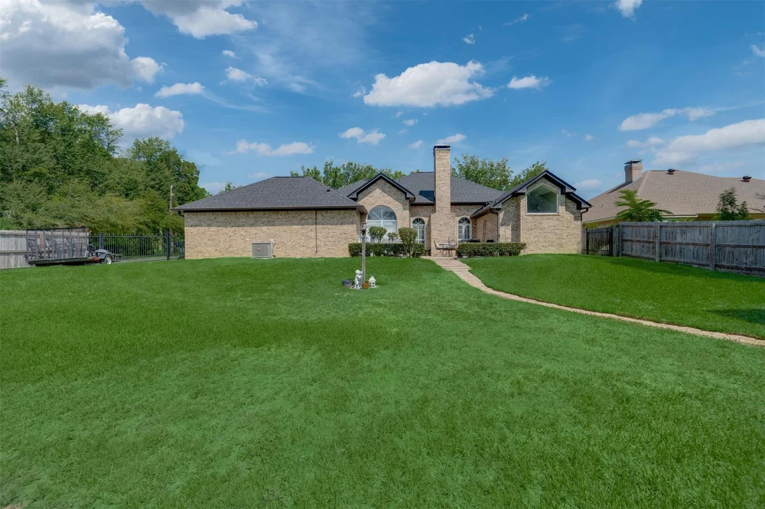 Photo of 1318 Spring Branch Drive