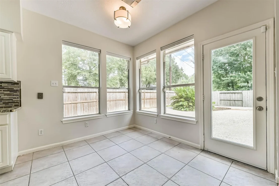 Photo of 6338 Maple Spring Place