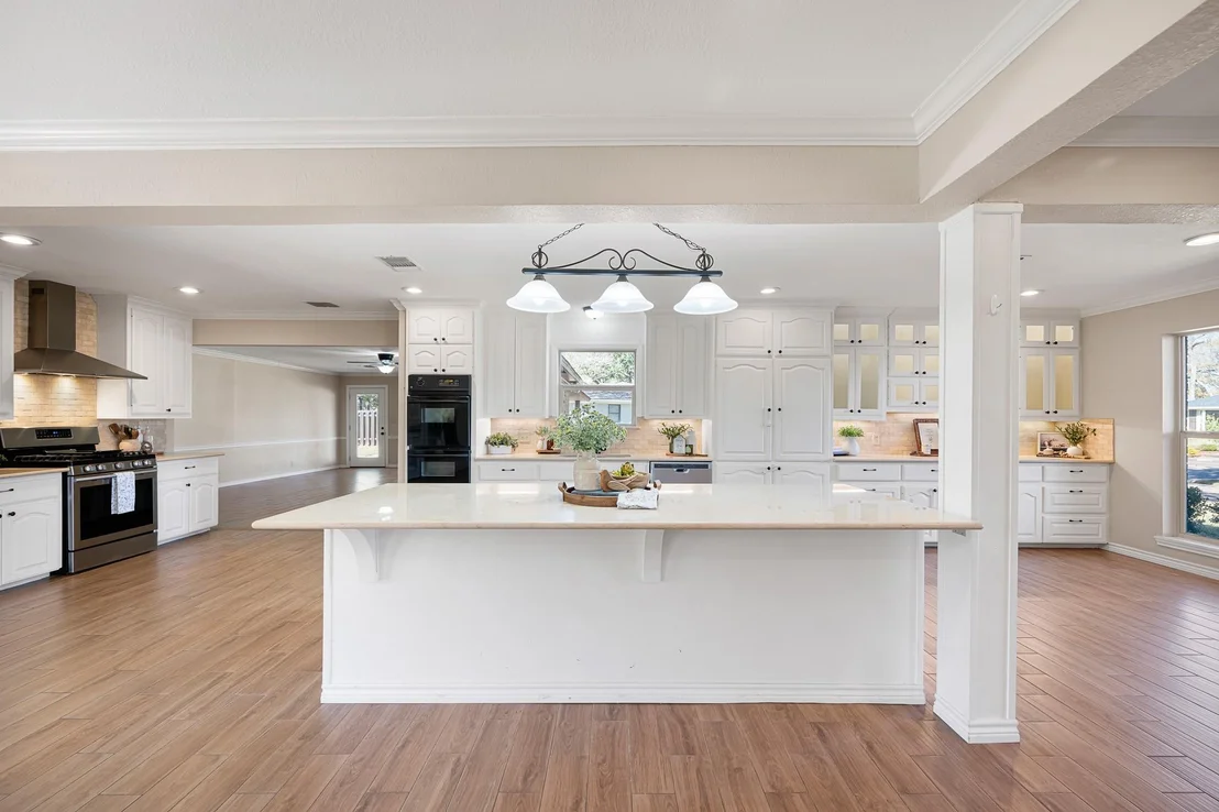 Photo of 1412 Briar Lane