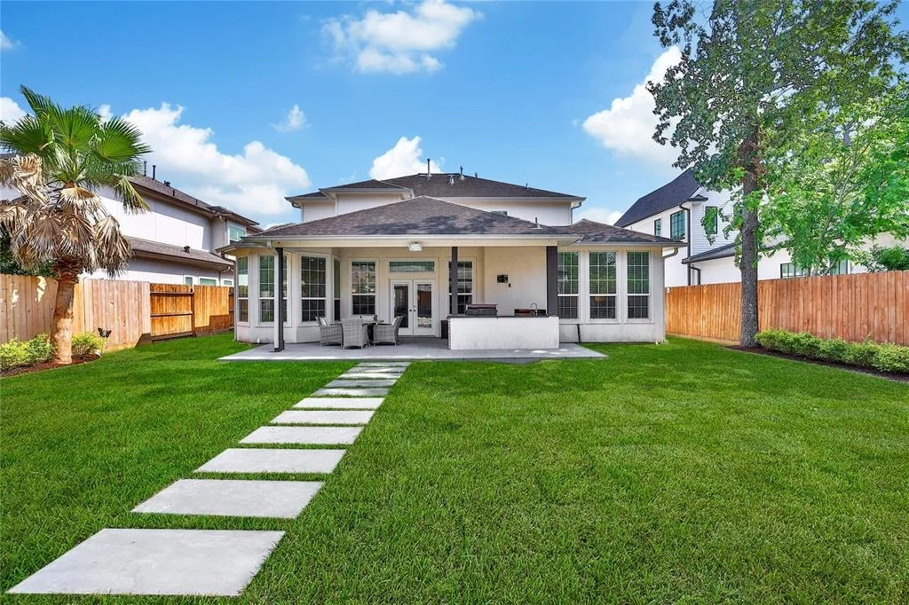 Photo of 8322 Merlin Drive