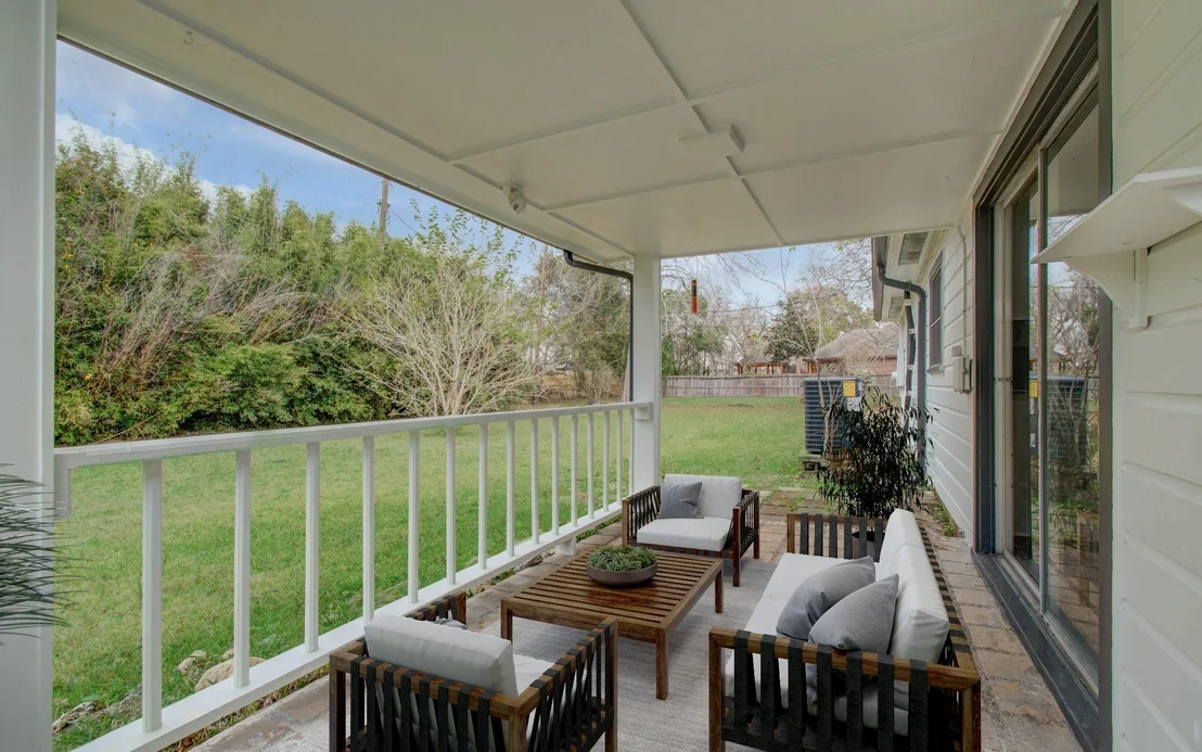 Photo of 2417 Pecan Street