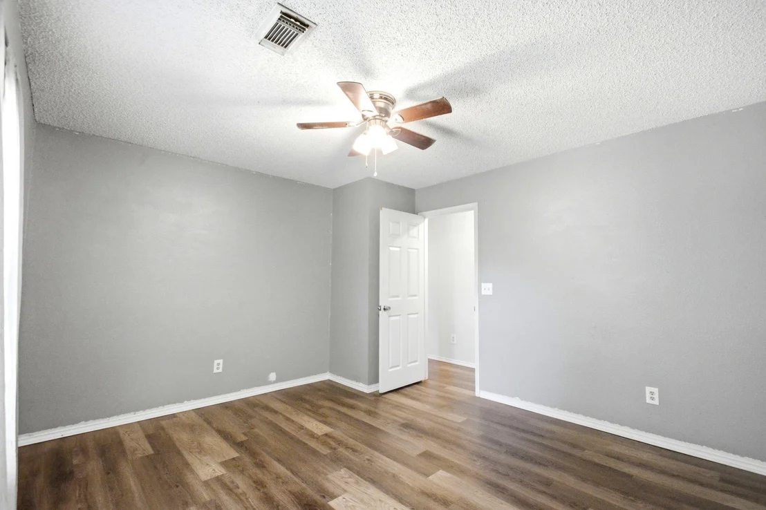 Photo of 5211 Spring Circle Drive