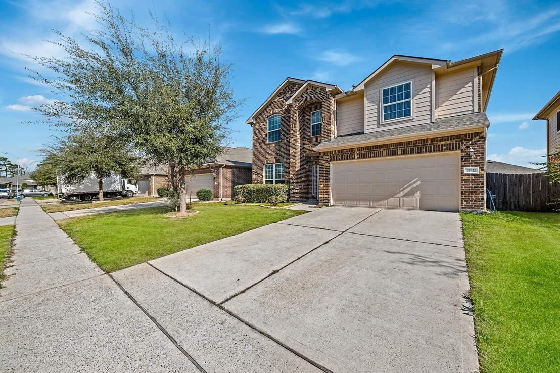 Photo of 22922 Jetty Manor Lane