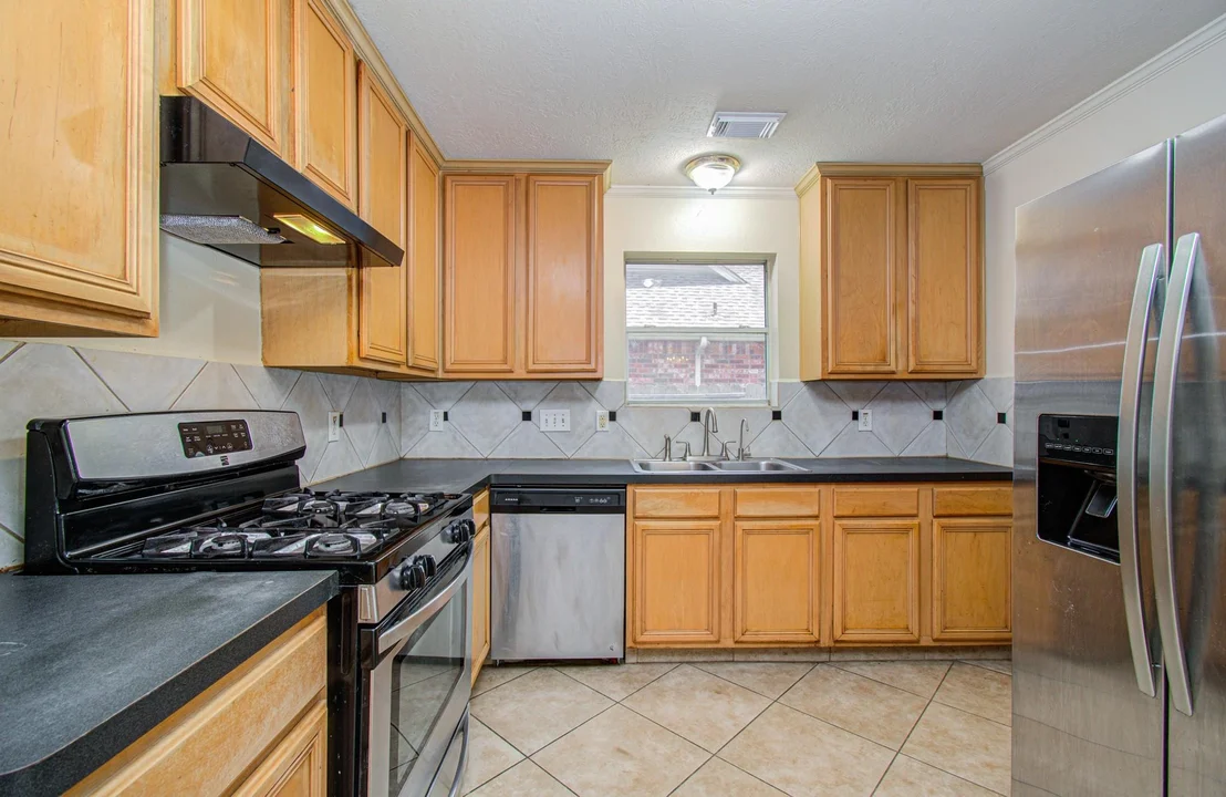 Photo of 5415 Oak Falls Drive