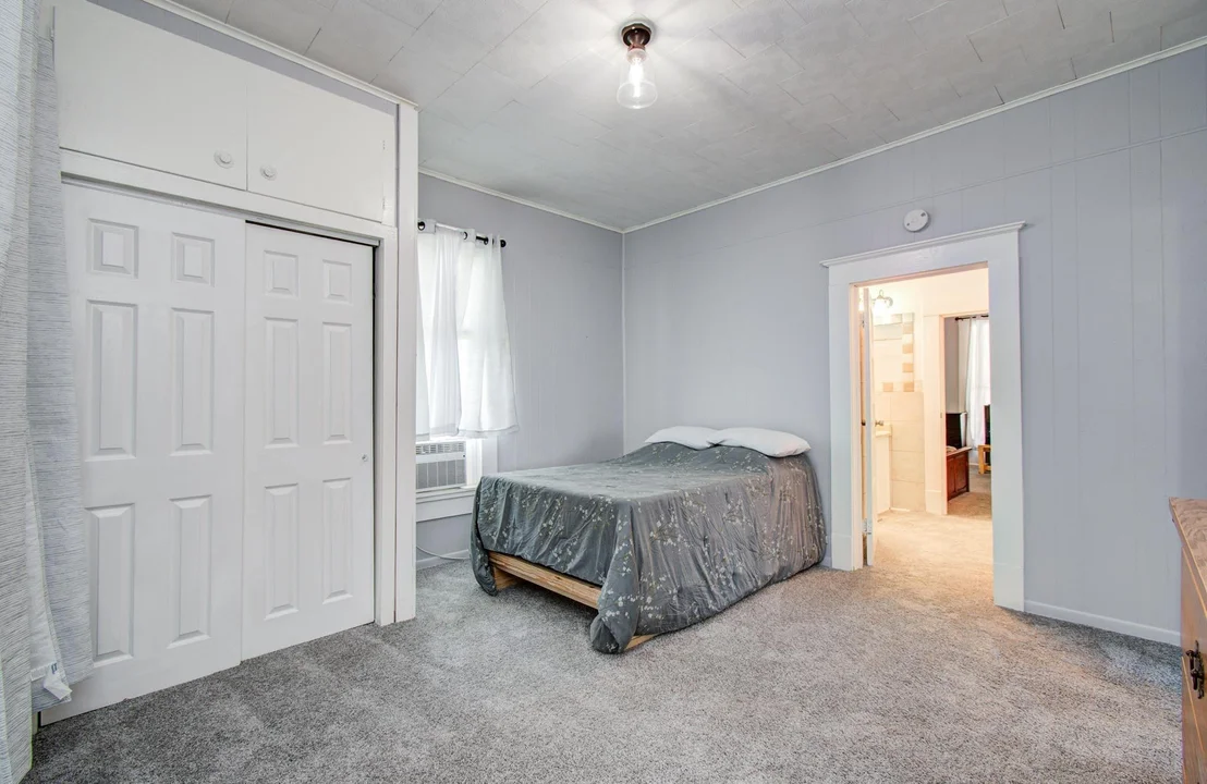 Photo of 155 Davis Street