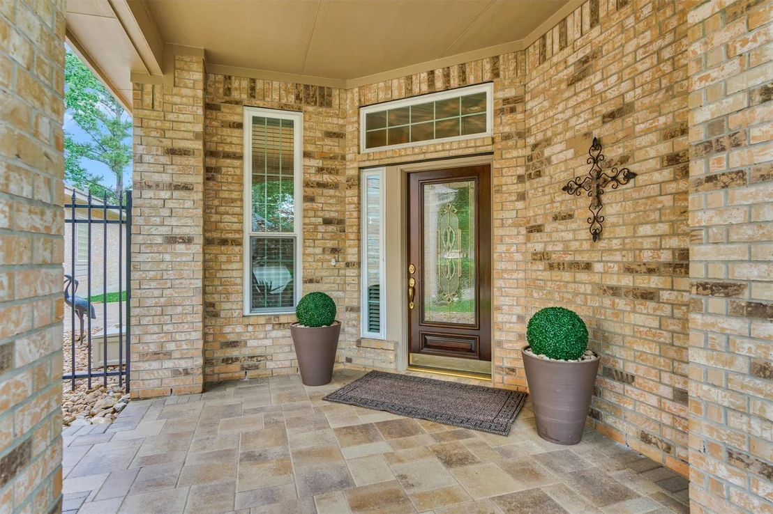 Photo of 18 Coachman Ridge Place