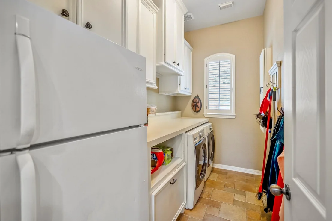 Photo of 1438 Hatchmere Place