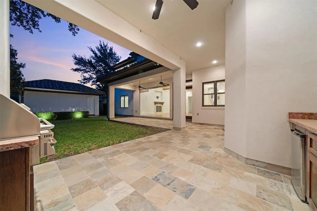 Photo of 11714 Memorial Drive