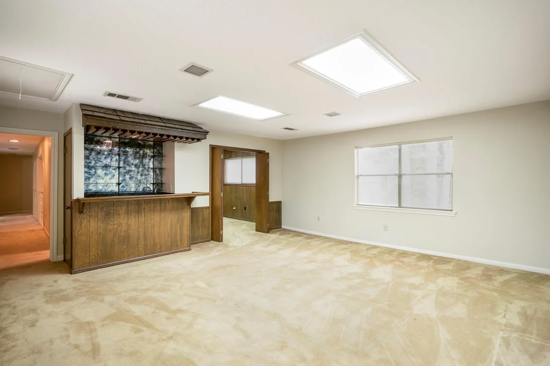 Photo of 17214 Hill View Lane