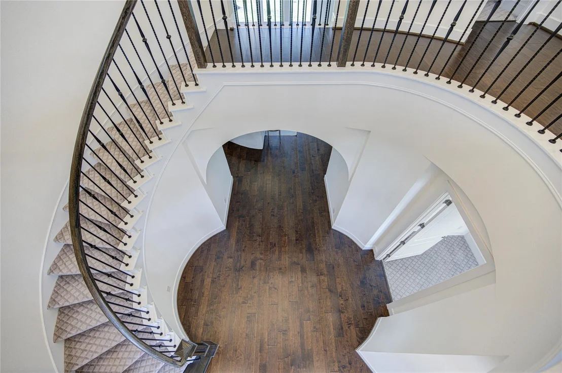 Photo of 21339 Crescent Winged Drive