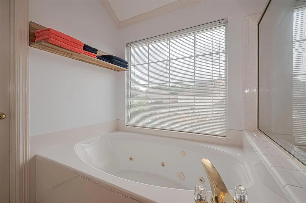 Photo of 4819 Whitby Circle