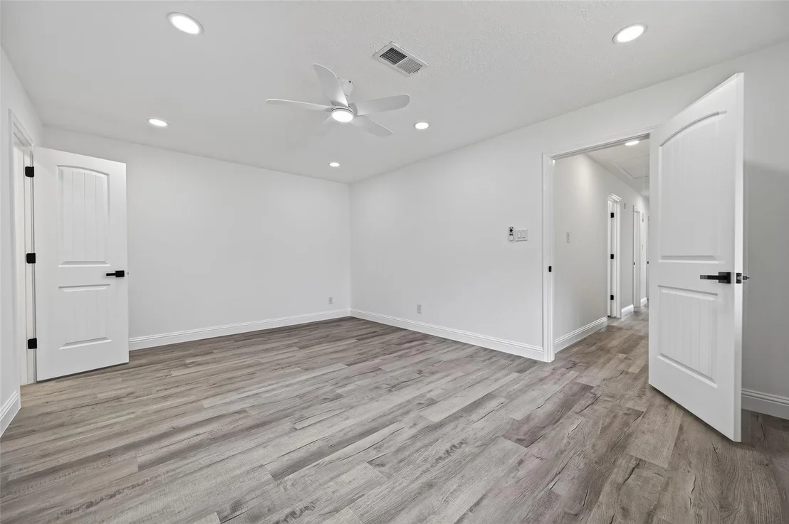 Photo of 15402 Ripplestream Street
