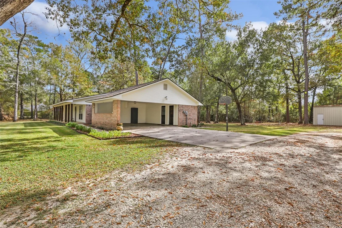 Photo of 1080 County Road 6512