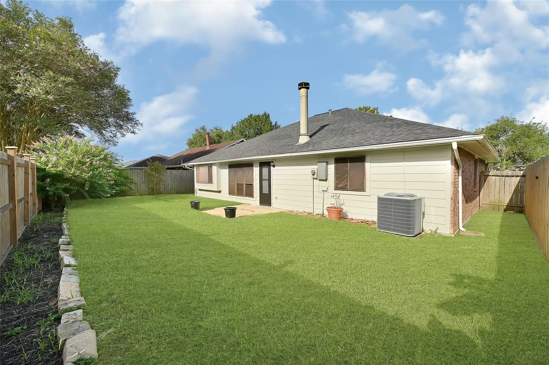Photo of 13723 Rocky Bluff Drive