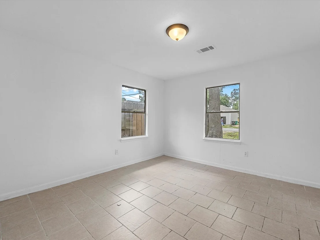 Photo of 8161 Record Street