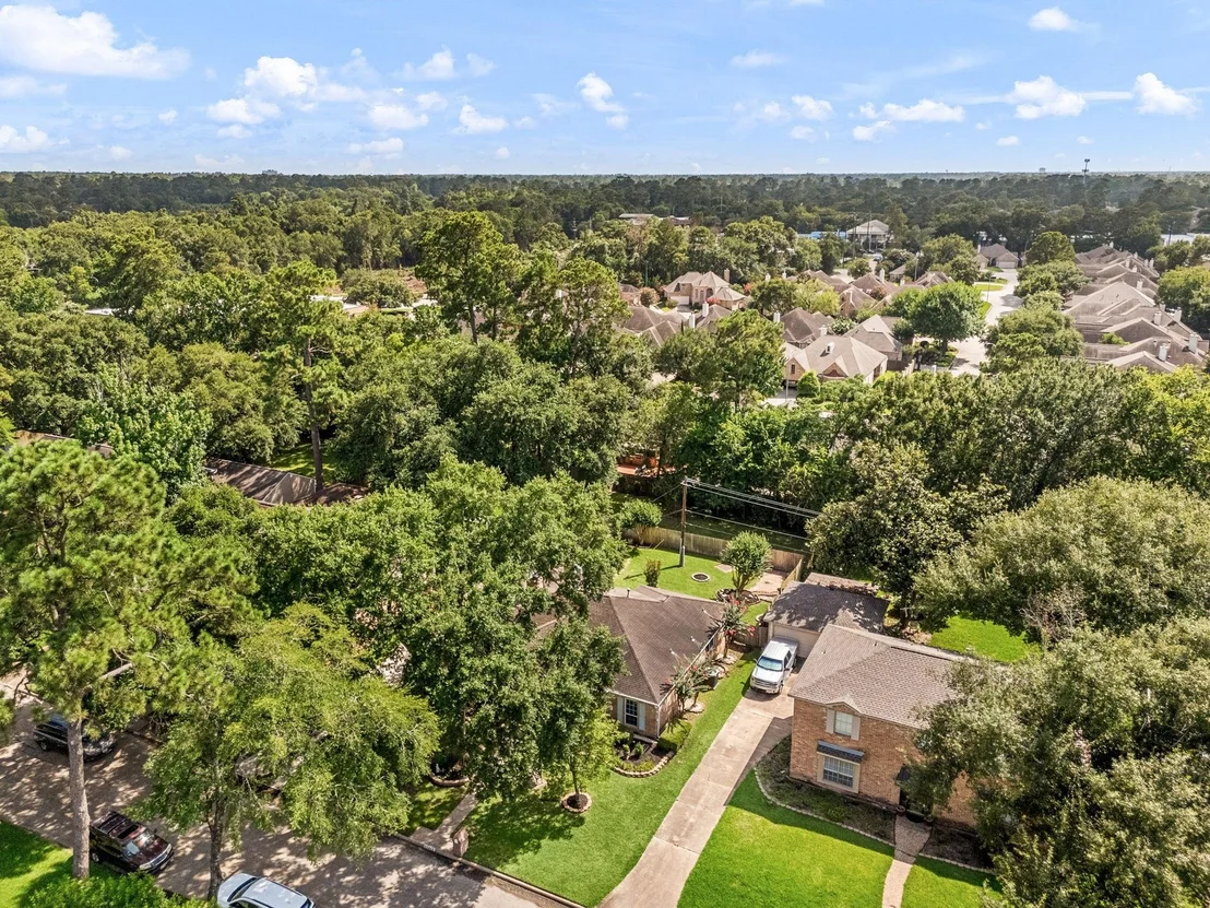 Photo of 17407 Loring Lane