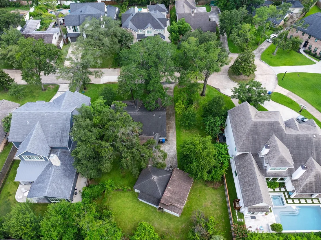 Photo of 8630 Cedarbrake Drive