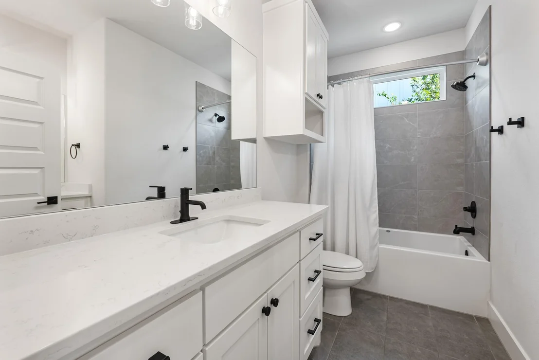 Photo of 4103 Hennepin Court