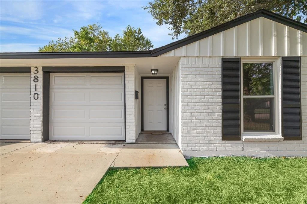 Photo of 3810 Grapevine Street