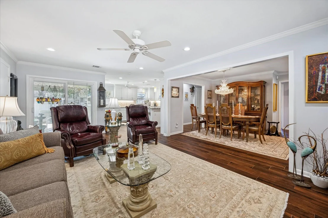 Photo of 8611 Ferris Drive