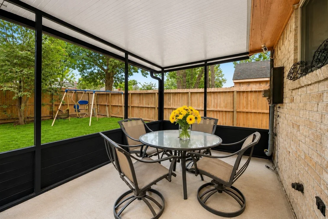 Photo of 17411 Huntersglen Circle