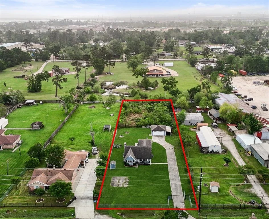 Photo of 16706 Bear Bayou Drive