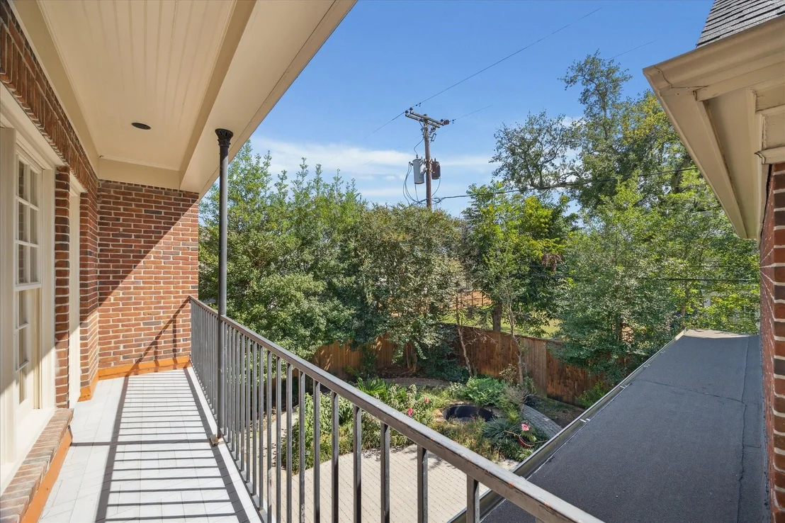 Photo of 3639 Wickersham Lane
