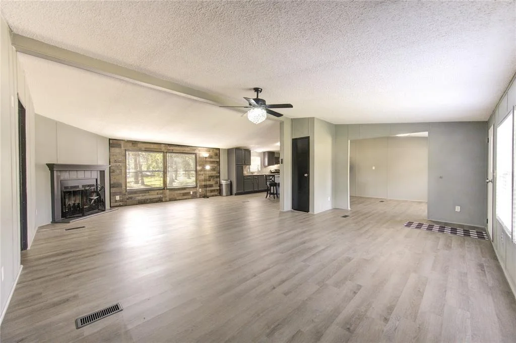 Photo of 383 County Road 4017