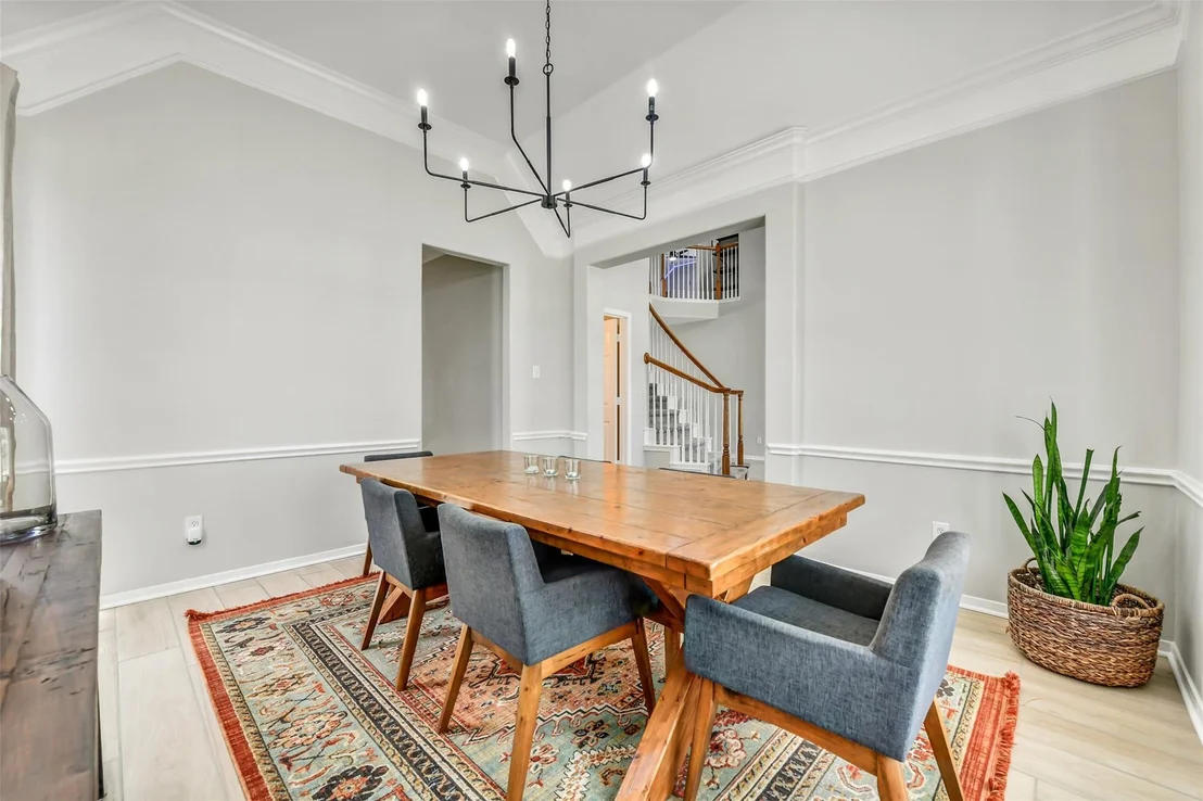 Photo of 2864 Everett Drive