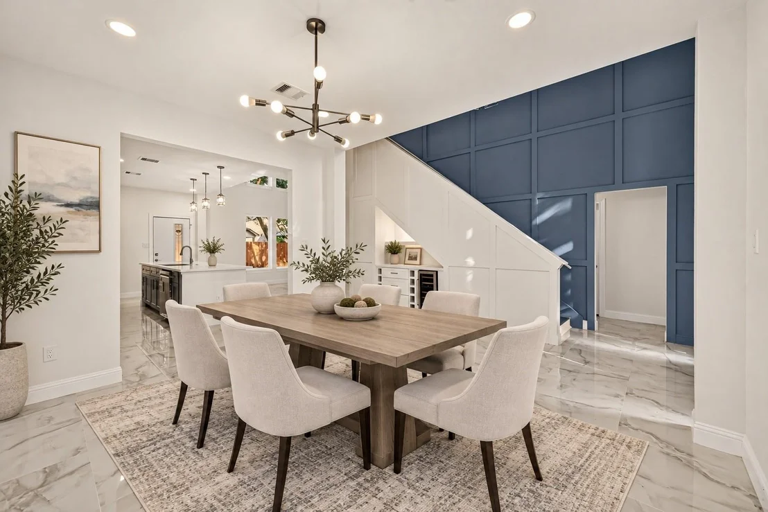 Photo of 2111 Pinecreek Pass Lane