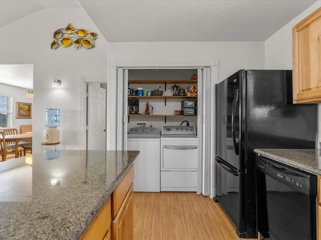 Photo of 1206 Middle Drive W