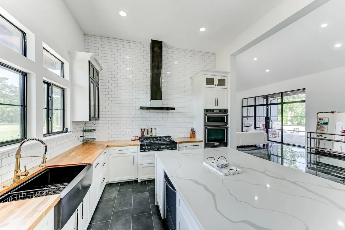 Photo of 4914 Harvey Road