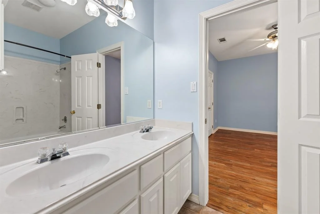 Photo of 2100 Williams Glen Drive