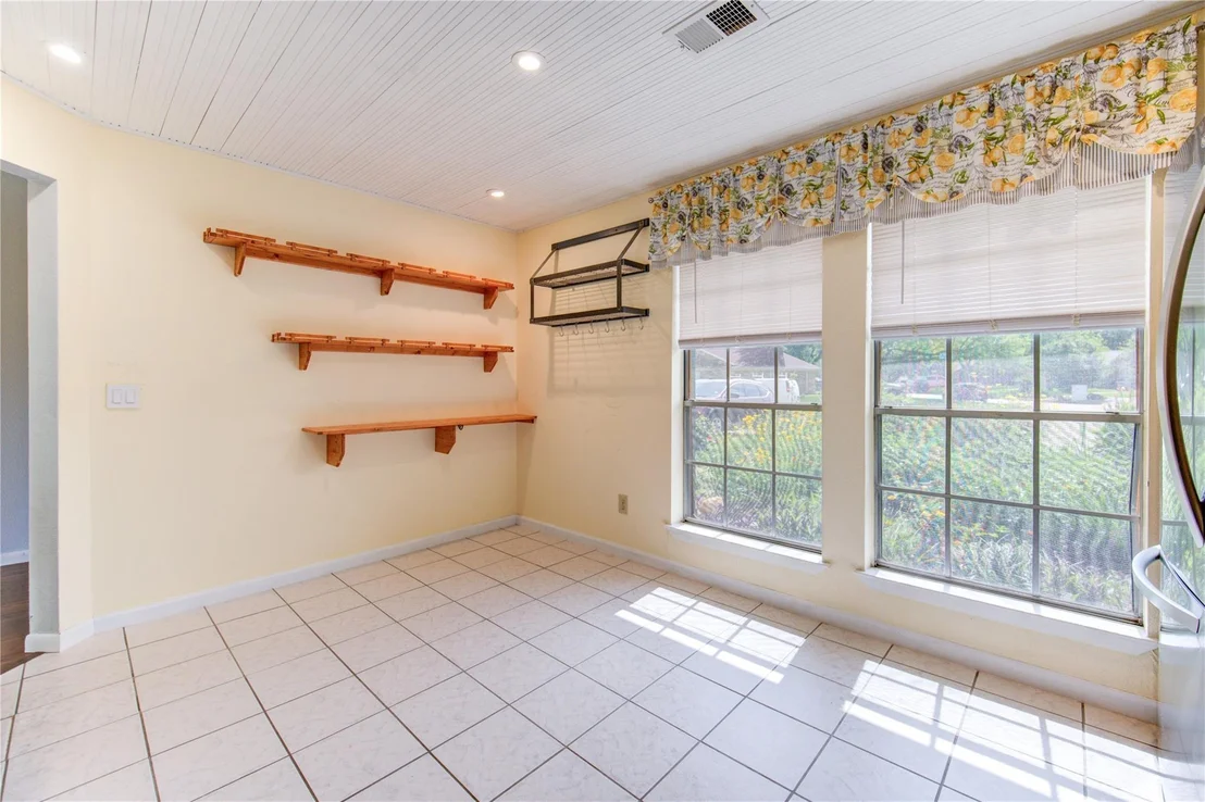 Photo of 19407 Glenway Falls Drive