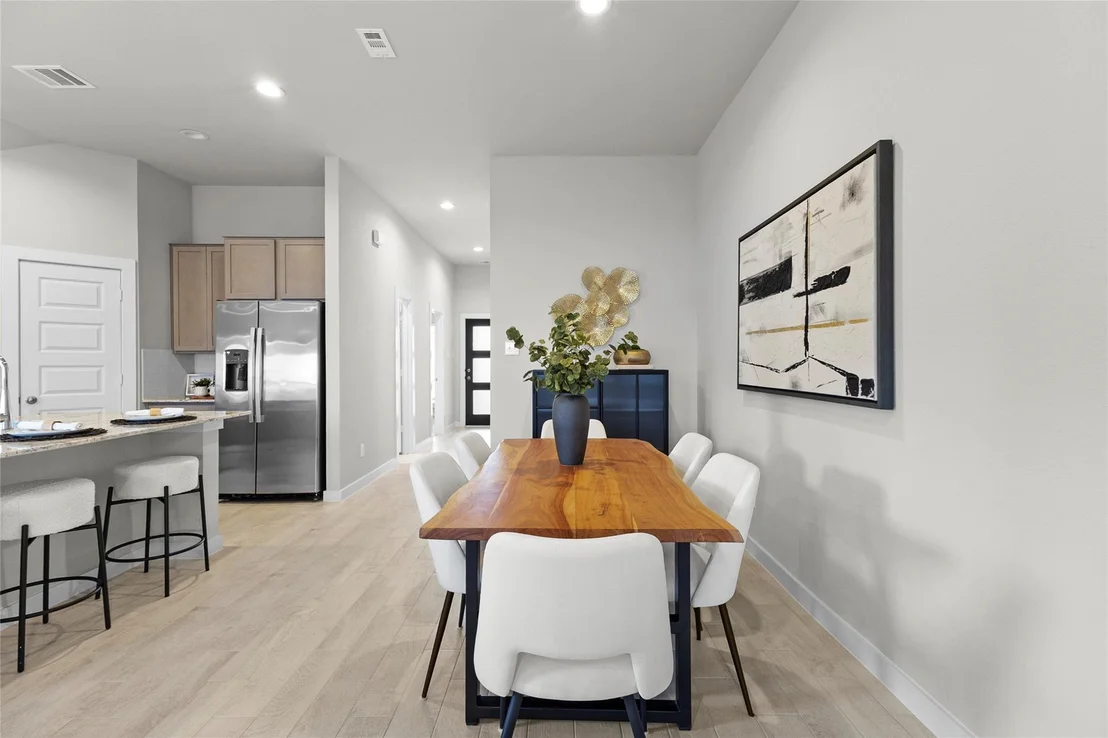 Photo of 5643 Silverleaf Oak Lane