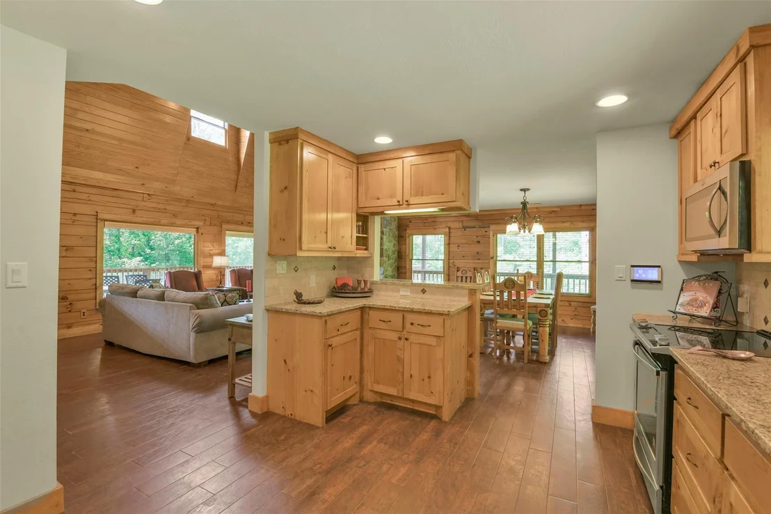 Photo of 91 Bluejay Way
