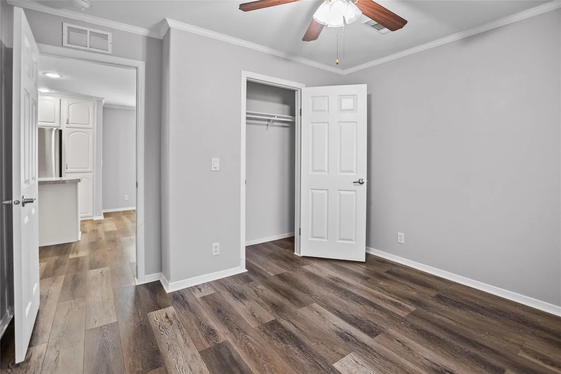 Photo of 461 Bluebonnet