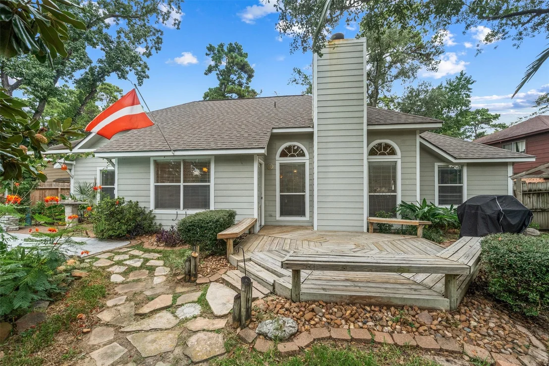 Photo of 24927 Butterwick Drive